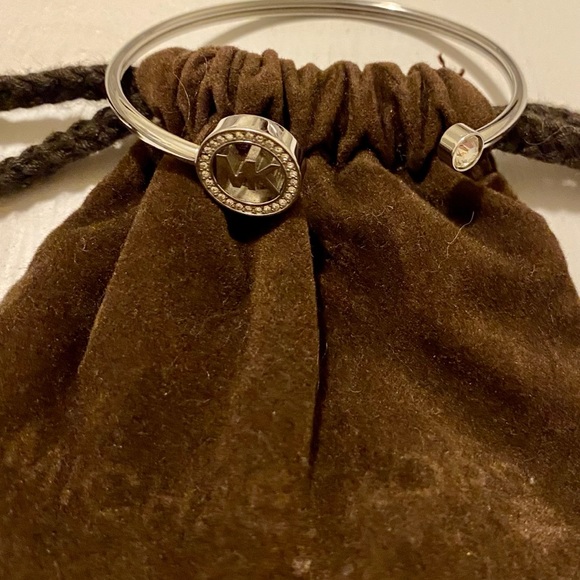 micheal kors bangle - Picture 3 of 6